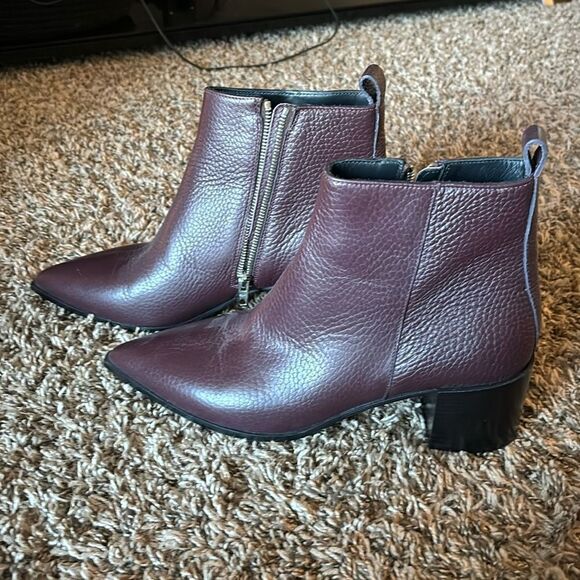 Everlane Shoes - Everlane purple Italian leather booties, size 9.